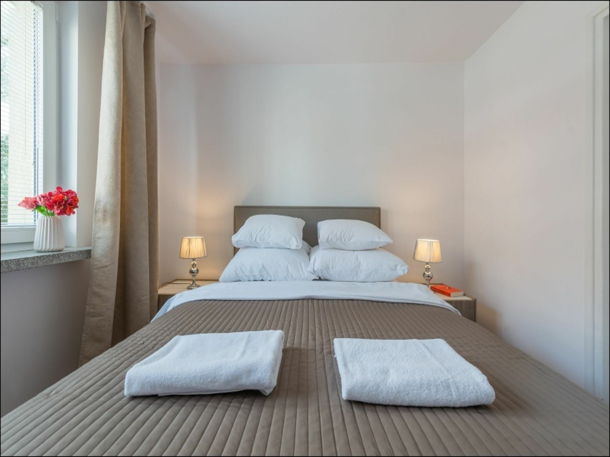 P&O Serviced Apartments Pulawska 바르샤바 외부 사진